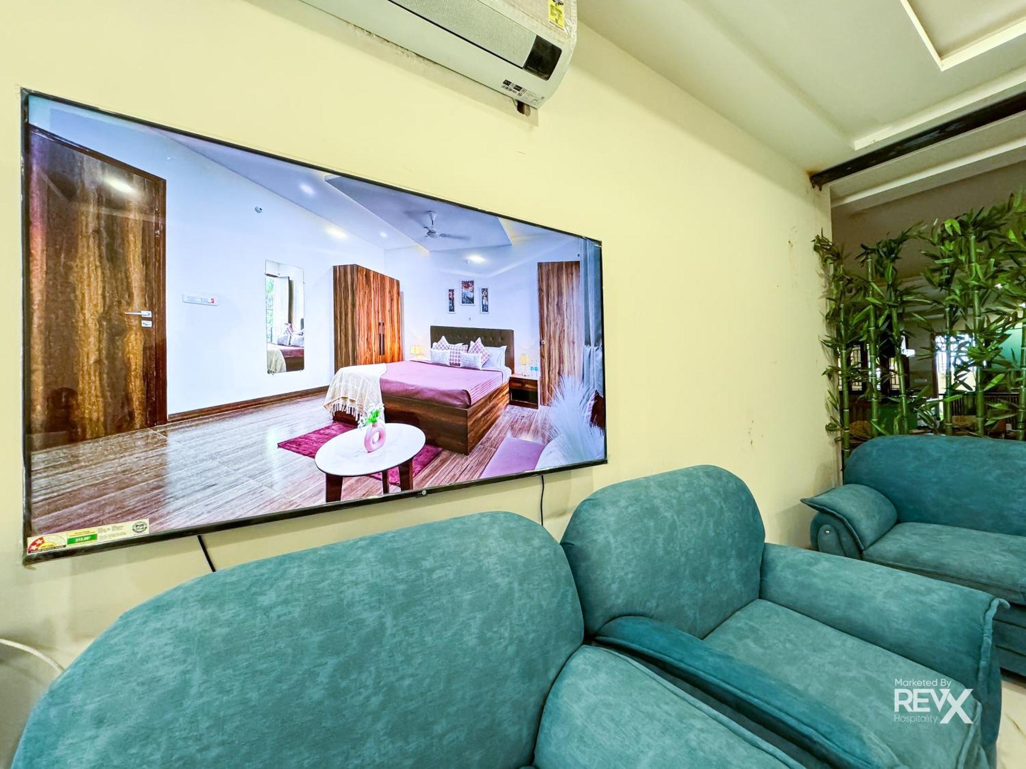 Guru Sadan A Luxe Stay Ayodhya Extérieur photo