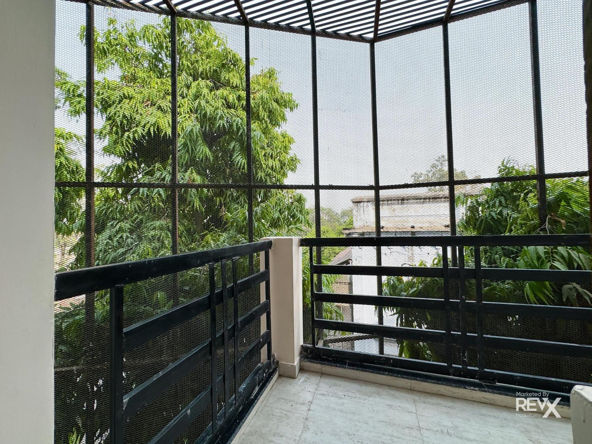 Guru Sadan A Luxe Stay Ayodhya Extérieur photo